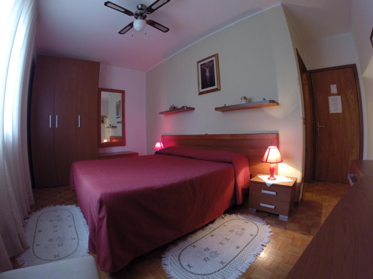 Il Prato Bed & Breakfast Predappio Bilik gambar