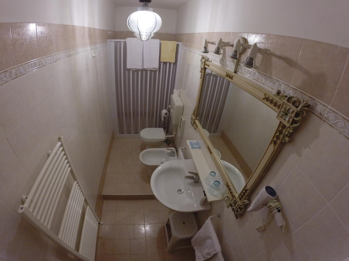 Il Prato Bed & Breakfast Predappio Bilik gambar